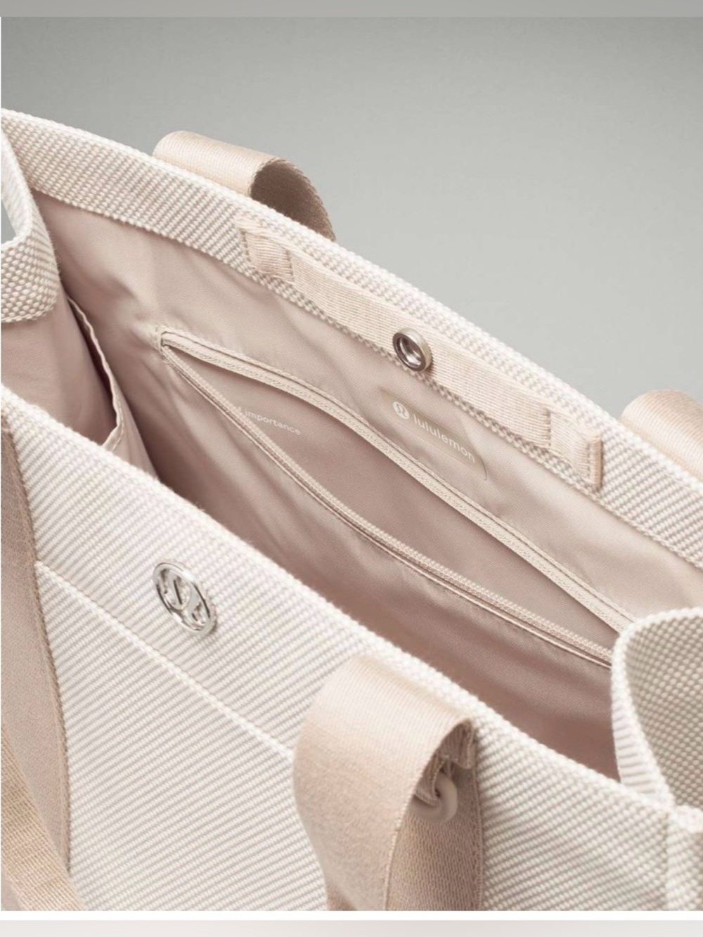 NWT Lululemon Two Toned Canvas Boxy Tote 10L - Mojave Tan/Light Ivory - BUNDLE - Picture 7 of 13